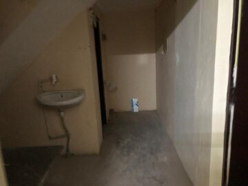2 BHK Independent House For Rent in Mahanagar