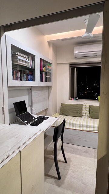 Living Room in 1.5 BHK Apartment at Lady Ratan Tower, Worli – for Sale
