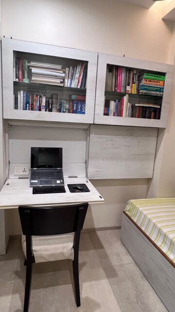 Study Room in 1.5 BHK Apartment at Lady Ratan Tower, Worli – for Sale