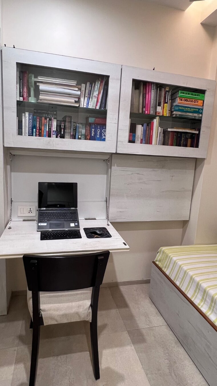 Study Room, lady-ratan-tower 1.5 Bedroom 580 Sq.Ft. Apartment In Worli Mumbai 9229756