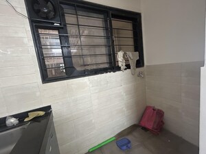 Room in 2 BHK Apartment at Kohinoor Sapphire, Tathawade – for Rent