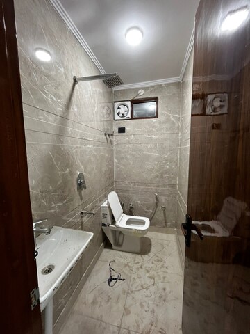 Bathroom in 2 BHK Builder Floor at Govindpuri – for Rent