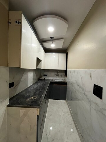 Kitchen in 2 BHK Builder Floor at Govindpuri – for Rent