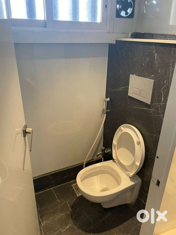 Bathroom, satra-plaza Commercial Office Space 1350 Sq.Ft. In Vashi Sector 19d Navi Mumbai 9229769