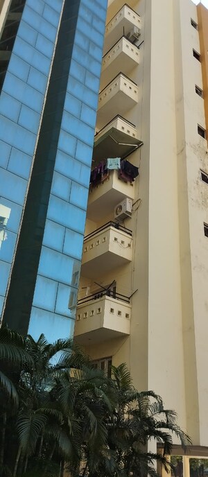 3 BHK Apartment – Exterior View View at Kursi Road - for Rent