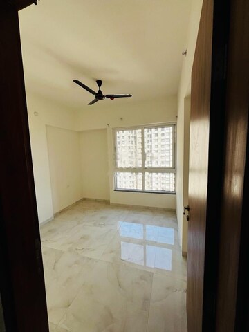 Room in 2 BHK Apartment at VTP HiLife, Wakad – for Rent