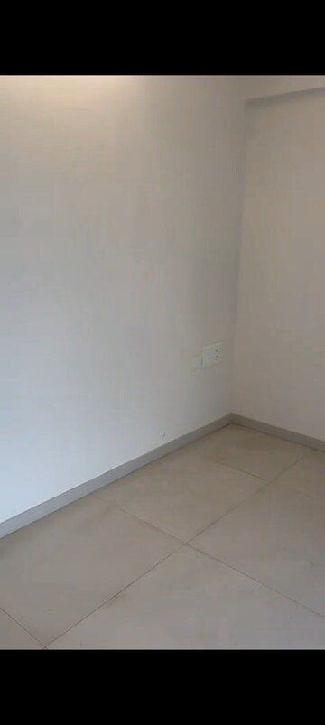 Room in 2 BHK Apartment at Ashar Axis, Majiwada – for Rent