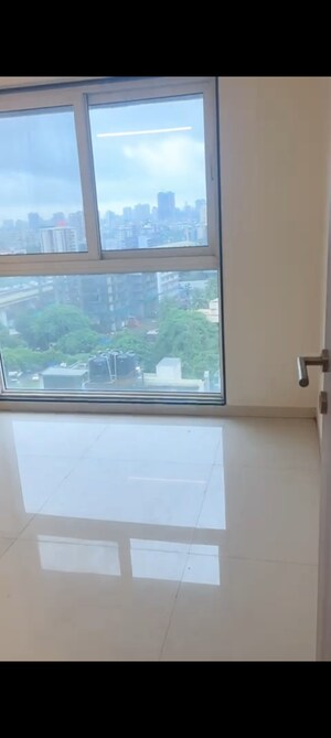 2 BHK Apartment For Rent in Ashar Axis, Majiwada
