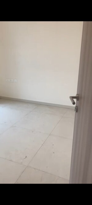 Room in 2 BHK Apartment at Ashar Axis, Majiwada – for Rent