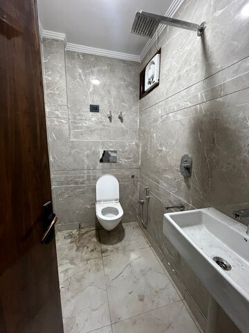 Bathroom in 3 BHK Builder Floor at Govindpuri – for Rent
