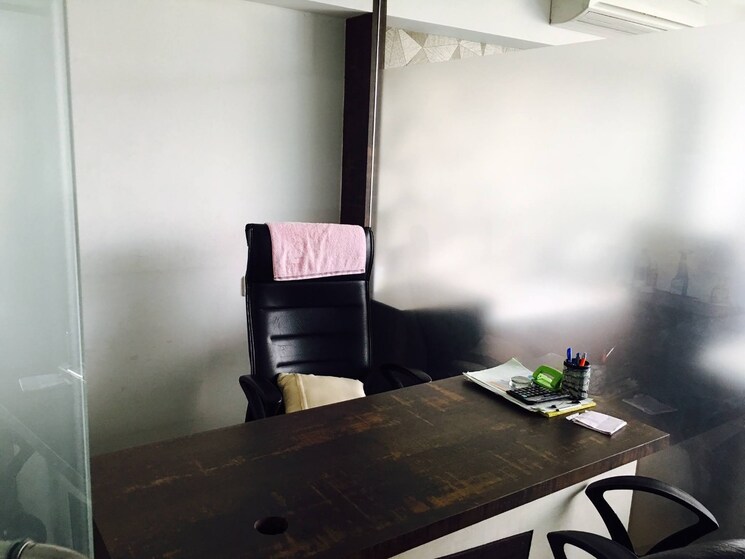 undefined, venus-amadeus Commercial Office Space 1100 Sq.Ft. In Jodhpur Ahmedabad 9229814