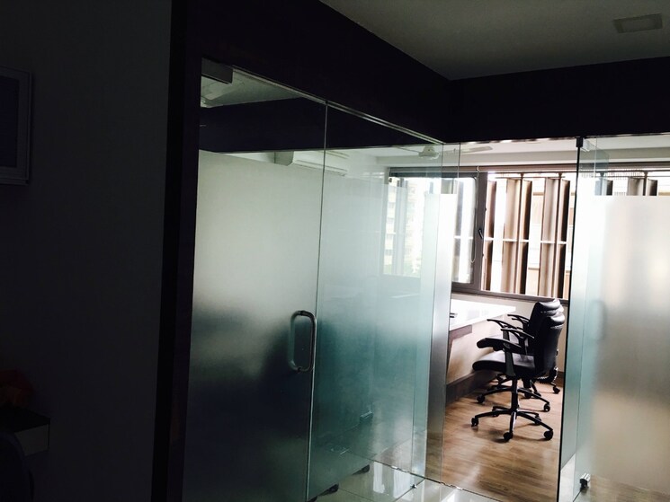 Team Area, venus-amadeus Commercial Office Space 1100 Sq.Ft. In Jodhpur Ahmedabad 9229814