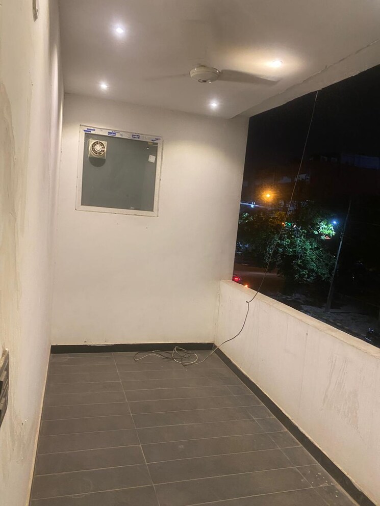 Balcony, sector 9 panchkula 3.5 Bedroom 3500 Sq.Ft. Builder Floor In Sector 9 Panchkula Panchkula 9229854