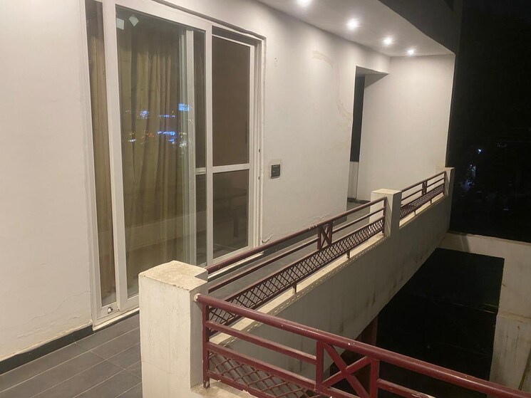 Other, sector 9 panchkula 3.5 Bedroom 3500 Sq.Ft. Builder Floor In Sector 9 Panchkula Panchkula 9229854