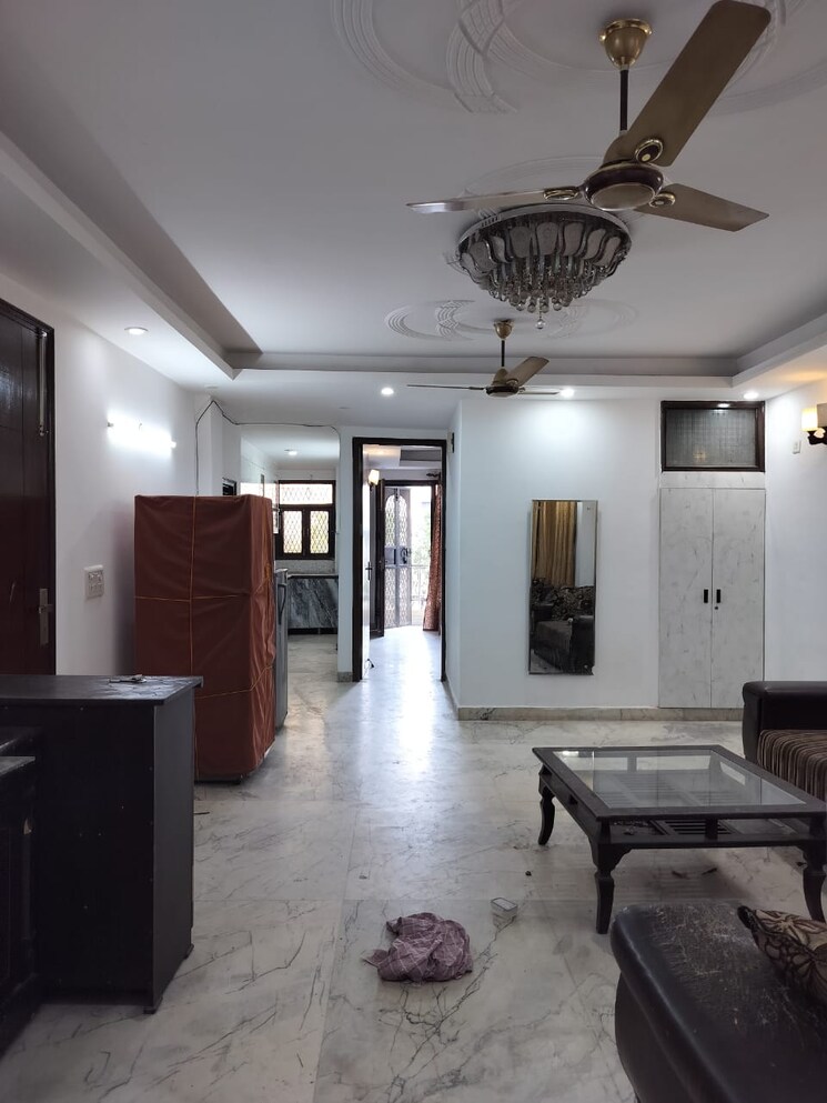 Living Room, madangir 2 Bedroom 900 Sq.Ft. Apartment In Madangir Delhi 9229926