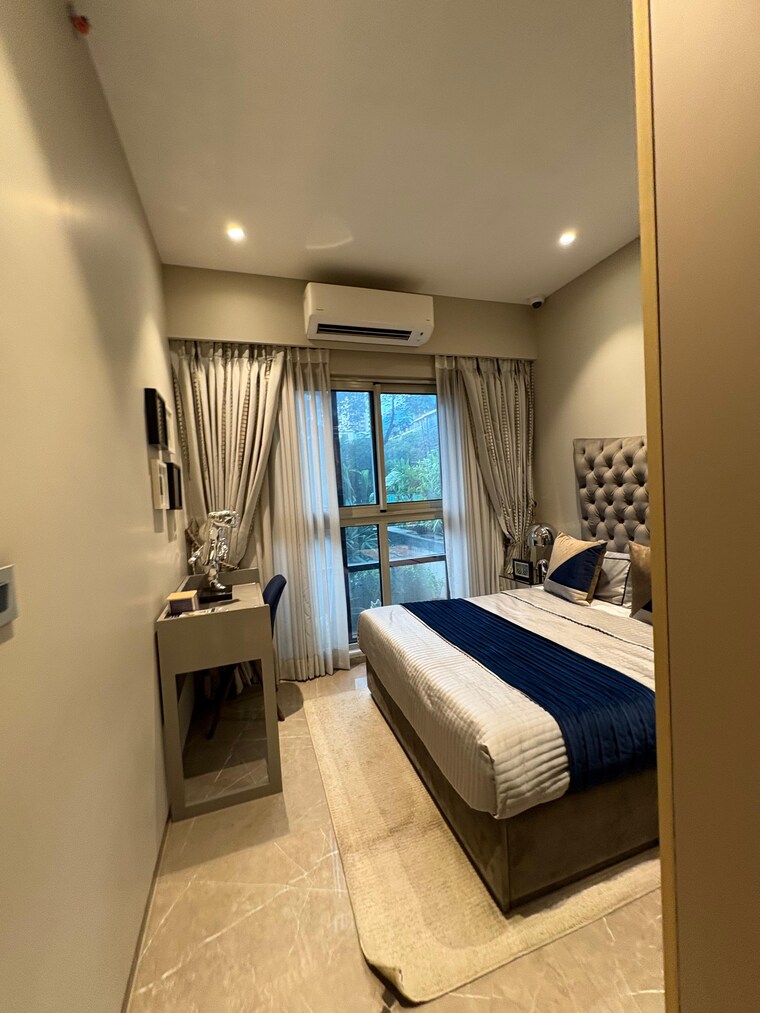 Living Room, shapoorji-pallonji-sarova-complex 3 Bedroom 1076 Sq.Ft. Apartment In Kandivali East Mumbai 9229970