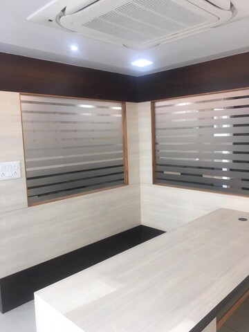   Office Space at Vastrapur – for Rent