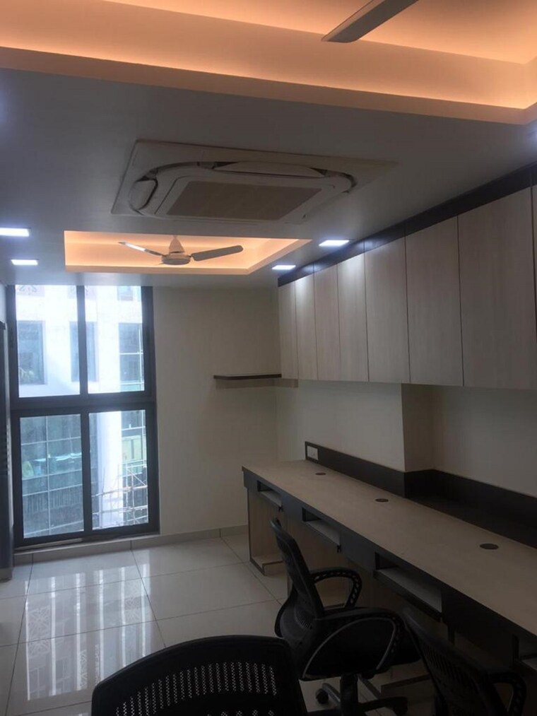 Team Area, vastrapur Commercial Office Space 756 Sq.Ft. In Vastrapur Ahmedabad 9229966