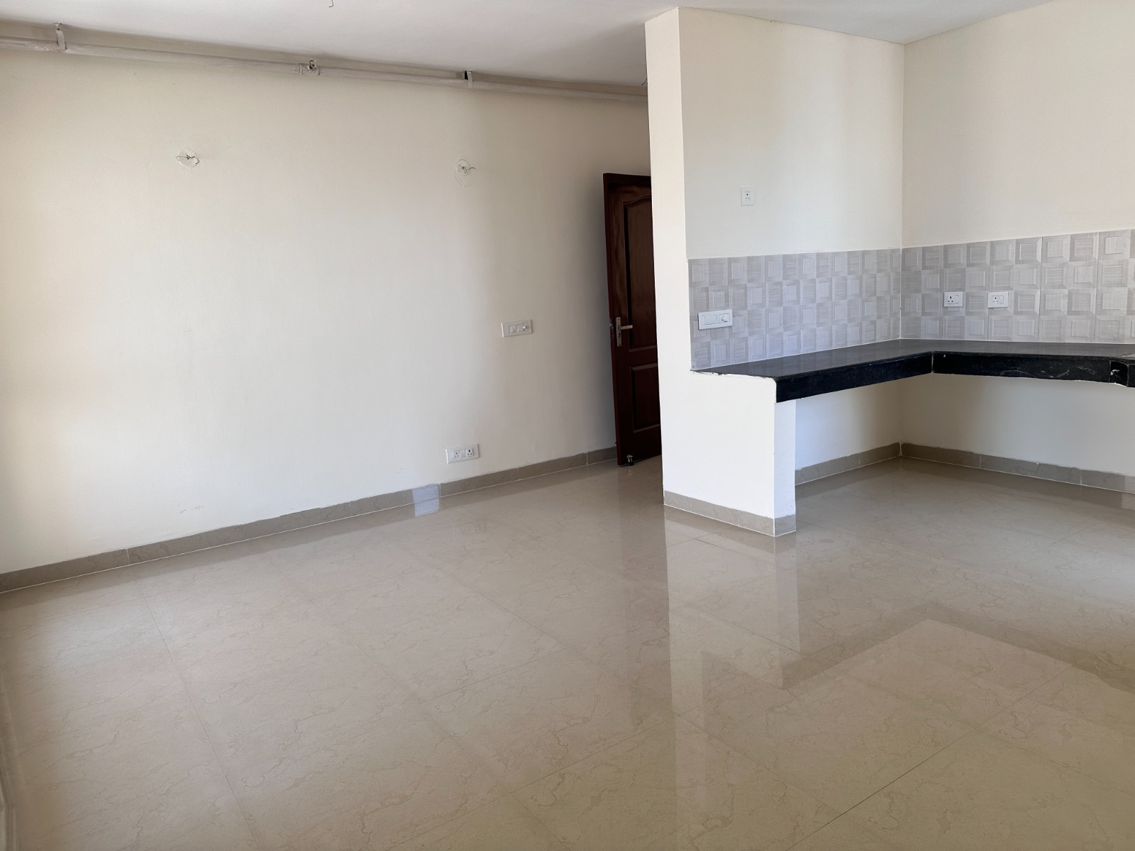 2 BHK 880 Sq.Ft. Apartment in Aditya City Apartments