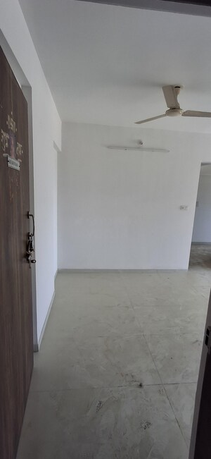 Room in 2.5 BHK Apartment at Somani Dream Home, Punawale – for Rent