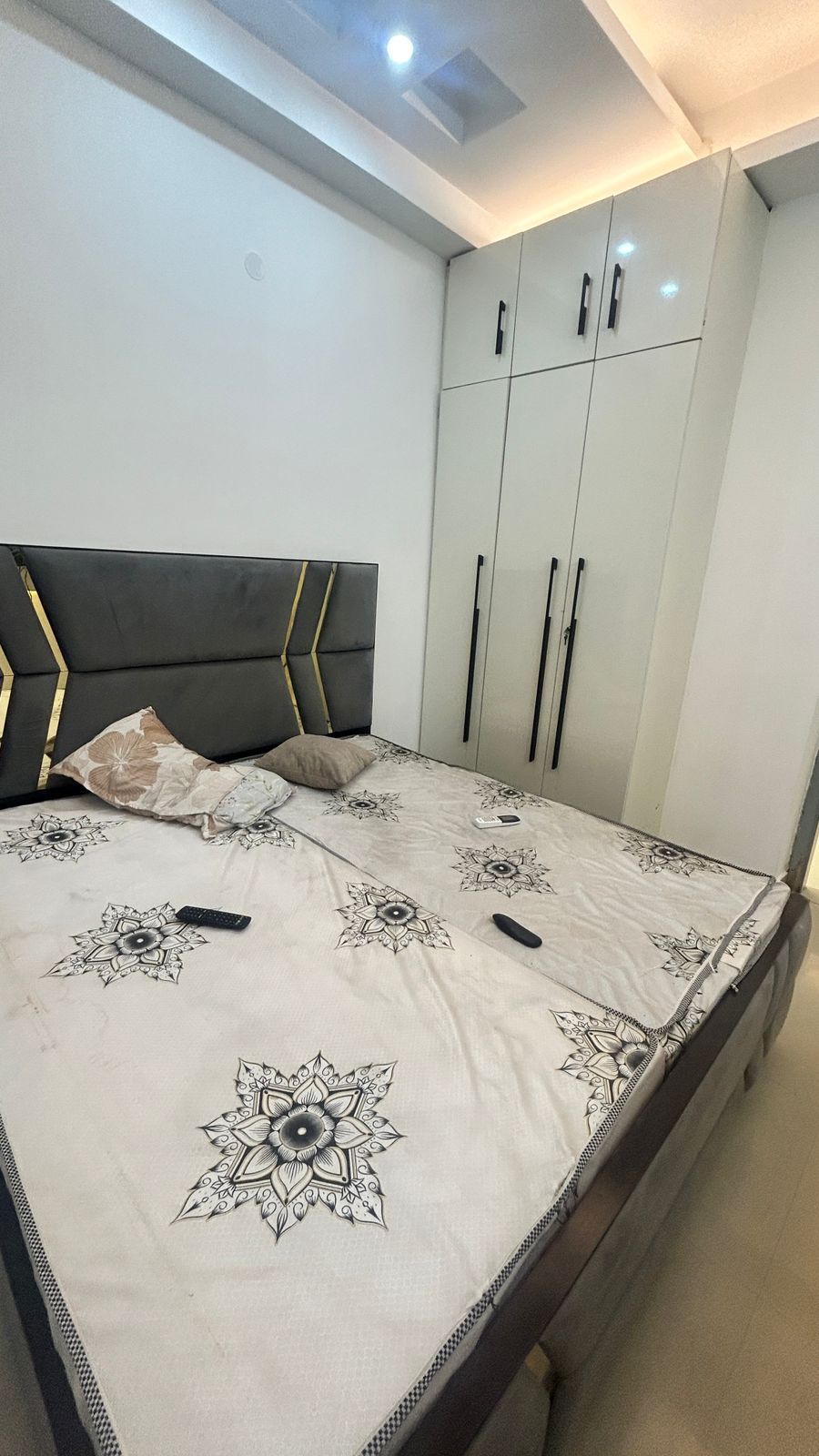 2 BHK Builder Floor For Rent in Maya Homes