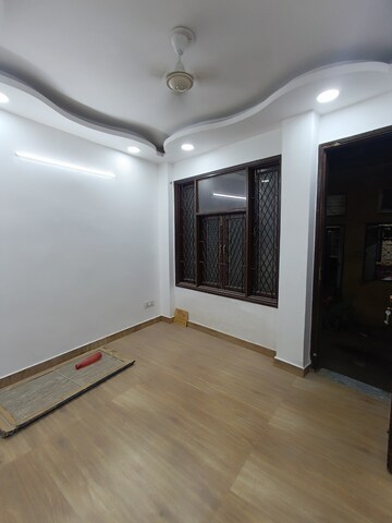 2 BHK Builder Floor For Rent in Govindpuri