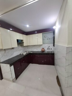 Kitchen in 2 BHK Builder Floor at Mahavir Enclave 1 – for Rent