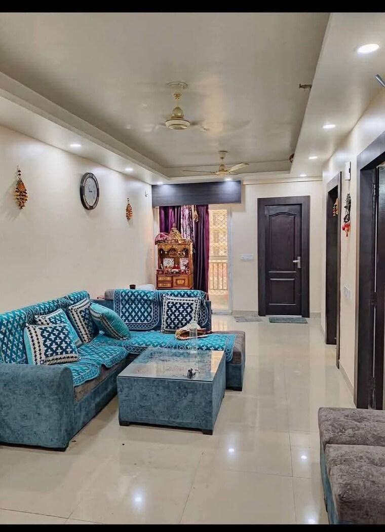Living Room, ip extension 3 Bedroom 1600 Sq.Ft. Apartment In Ip Extension Delhi 9230057