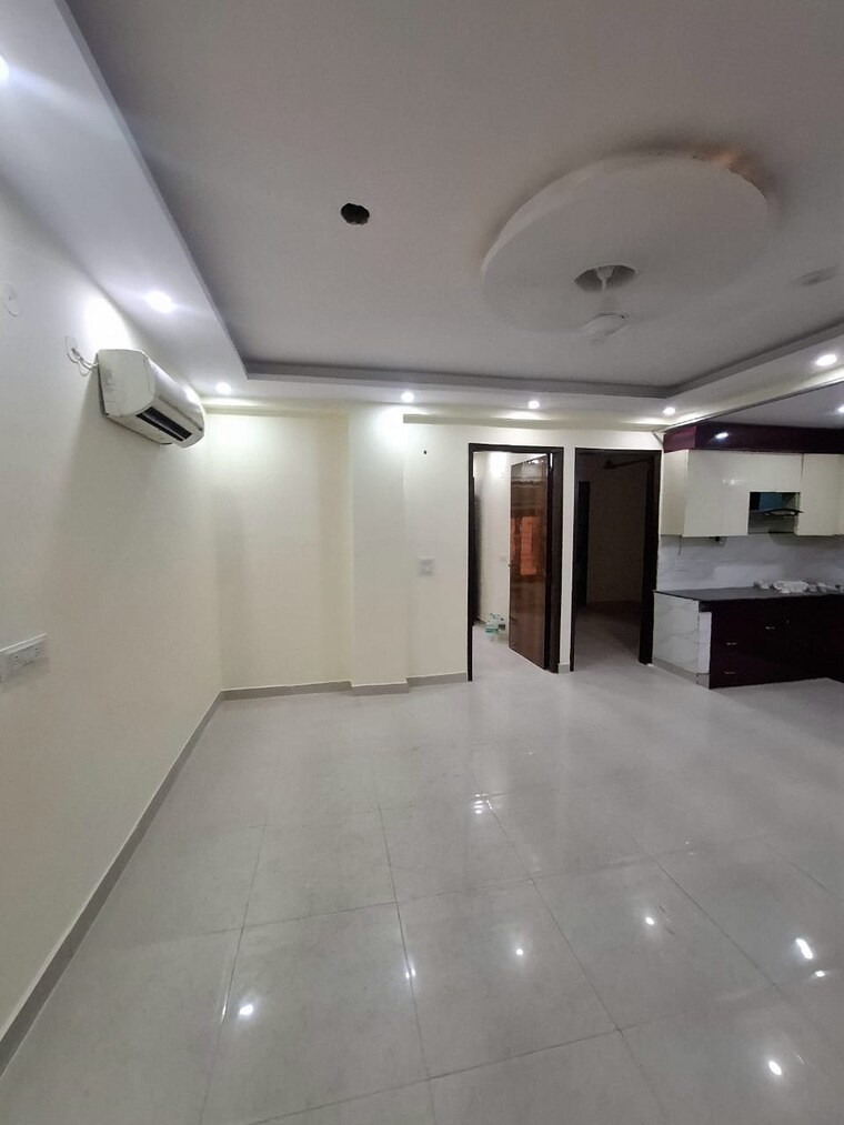 Kitchen, mahavir enclave 3 Bedroom 900 Sq.Ft. Builder Floor In Mahavir Enclave Delhi 9230056