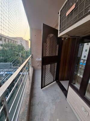 Balcony in 3 BHK Builder Floor at Mahavir Enclave – for Rent