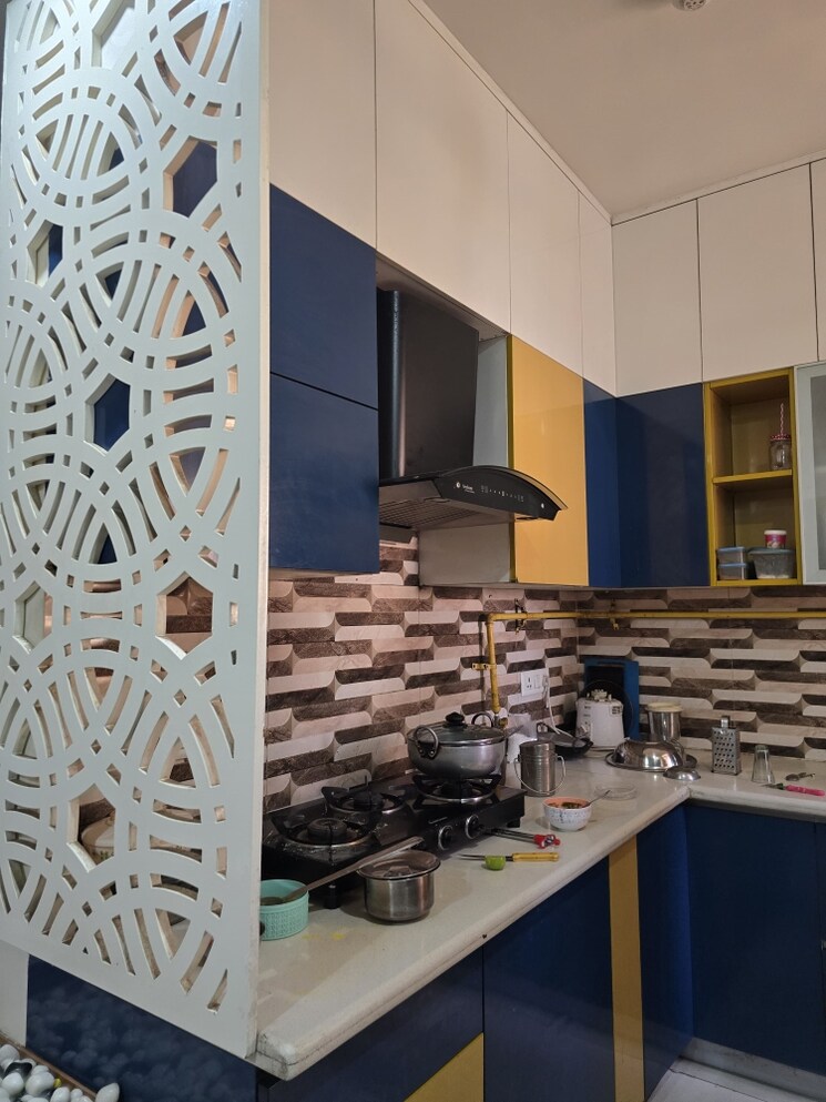 Kitchen, emenox-la-solara 3 Bedroom 1365 Sq.Ft. Apartment In Sector 16 Greater Noida Greater Noida 9230174