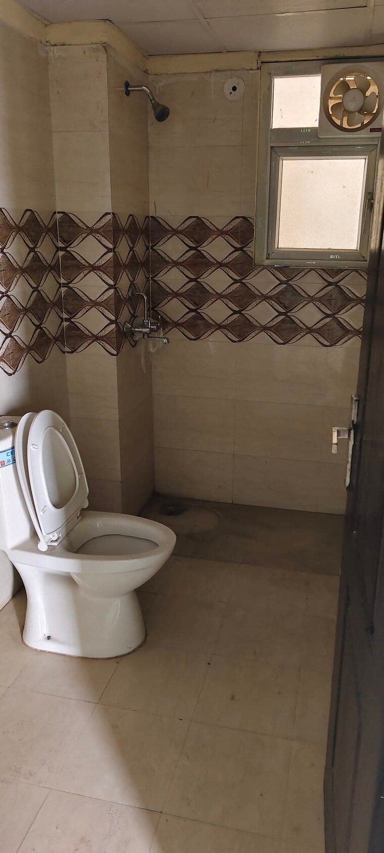 Bathroom, ip extension 3 Bedroom 1250 Sq.Ft. Apartment In Ip Extension Delhi 9230149