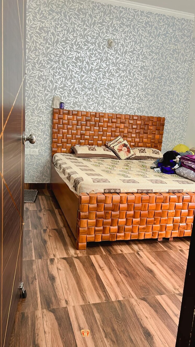 Bedroom, ip extension 3 Bedroom 1400 Sq.Ft. Apartment In Ip Extension Delhi 9230168