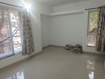 Master Bedroom in 3 BHK Apartment at Kumar Parisar, Kothrud – for Rent