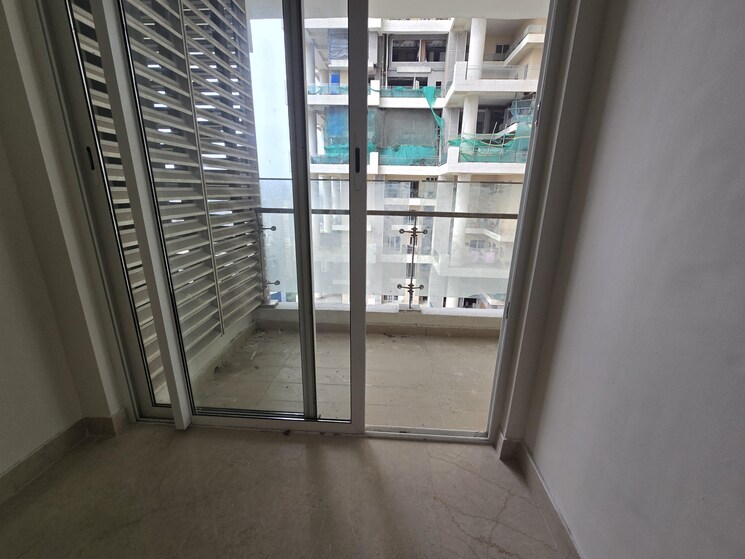 Balcony, indiabulls-sky-forest 3 Bedroom 1341 Sq.Ft. Apartment In Lower Parel Mumbai 9230164