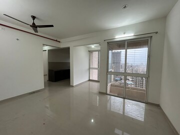 Room in 2 BHK Apartment at DB Parkwoods, Kasarvadavali – for Rent