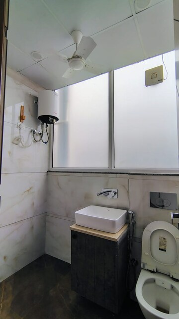 Attached Bathroom in 3 BHK Builder Floor at M3M Atrium, Sector 57 – for Rent