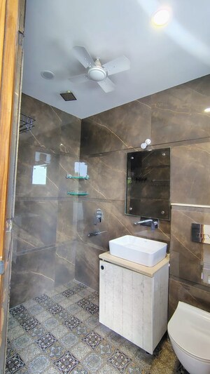 Bathroom in 3 BHK Builder Floor at M3M Atrium, Sector 57 – for Rent