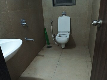 Bathroom in 1 BHK Apartment at Runwal Eirene, Balkum Pada – for Rent