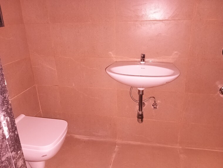 Bathroom, runwal-eirene 1 Bedroom 422 Sq.Ft. Apartment In Balkum Pada Thane 9230239