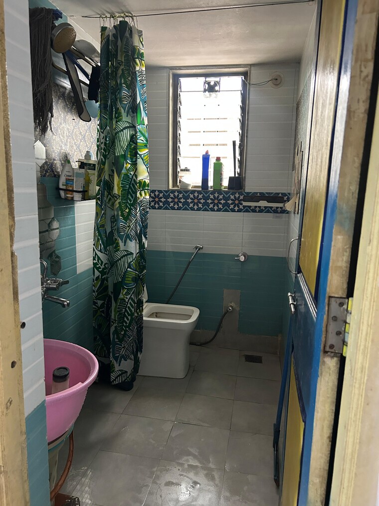 Bathroom, vishaldeep-residency 1 Bedroom 600 Sq.Ft. Apartment In Chandan Nagar Pune 9230184