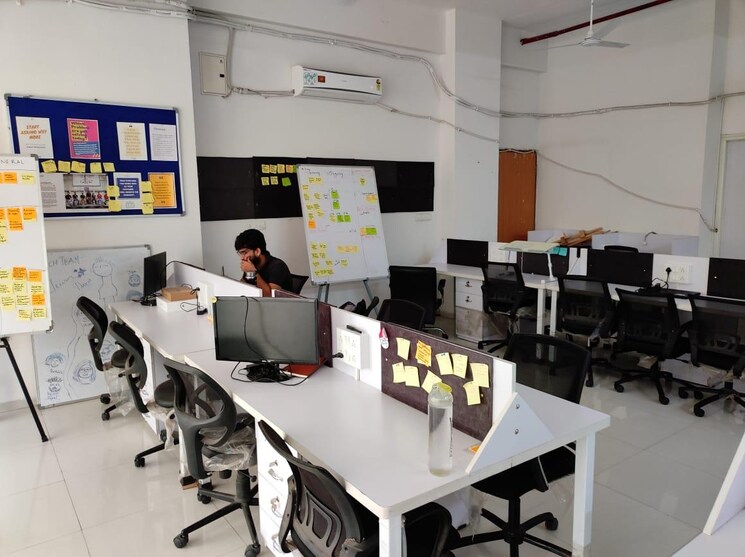 Team Area, gota Commercial Office Space 3000 Sq.Ft. In Gota Ahmedabad 9230263