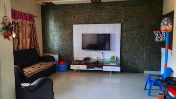 Living Room in 2 BHK Apartment at Kumar Primavera, Wadgaon Sheri – for Rent