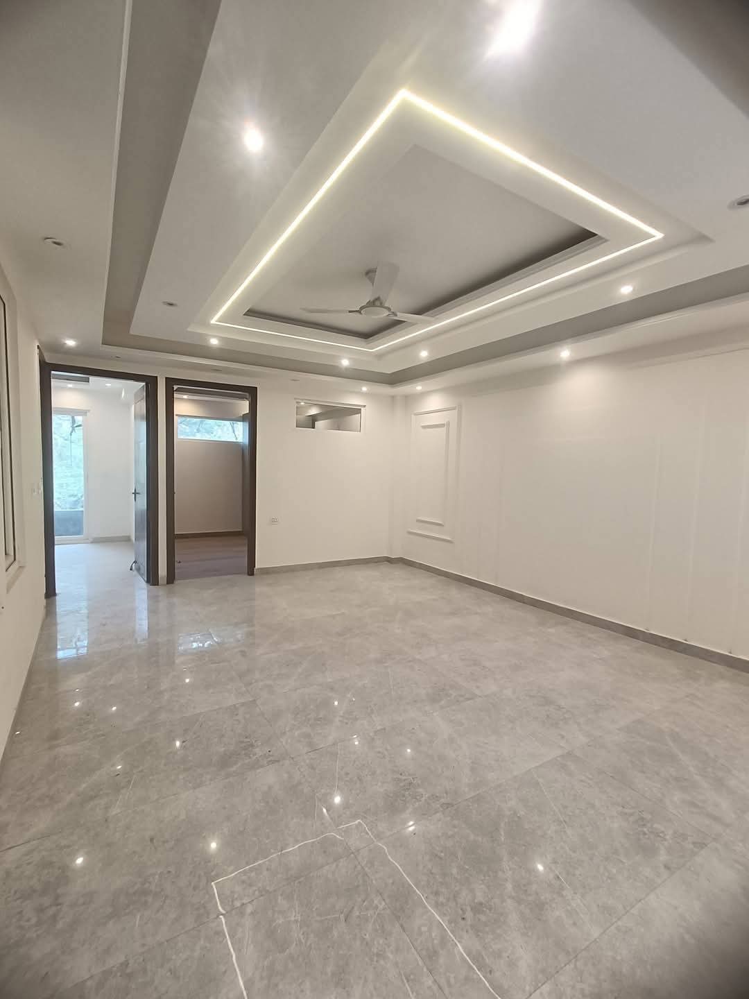 3 BHK + Servant Room Apartment For Rent in Palm Residency Chhatarpur