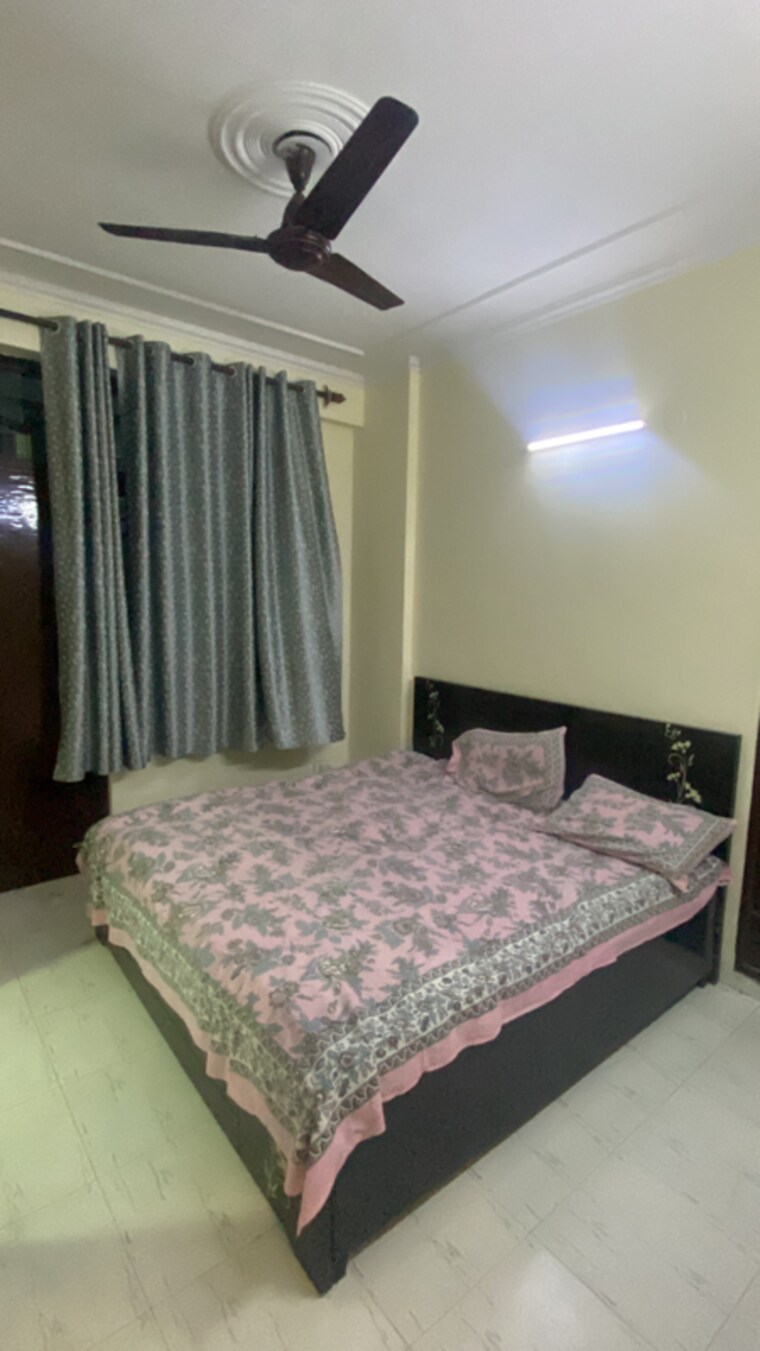Bedroom, nawada-koh 2 Bedroom 90 Sq.Yd. Builder Floor In Sector 49 Faridabad 9230375