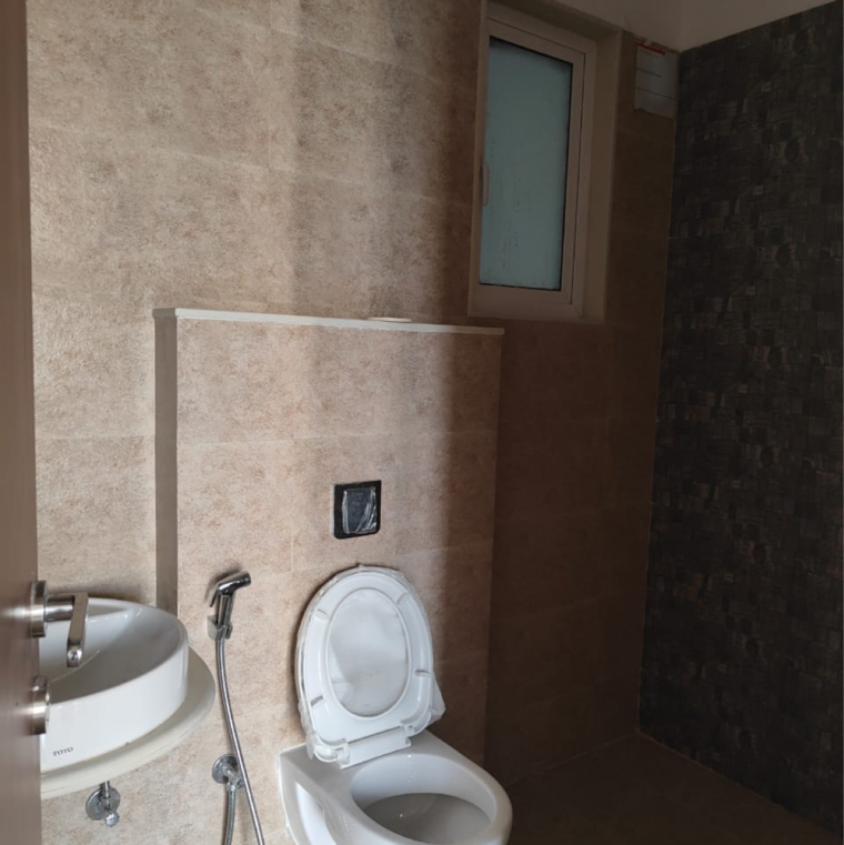 Bathroom, vtp-solitaire 2 Bedroom 780 Sq.Ft. Apartment In Someshwarwadi Pune 9230385