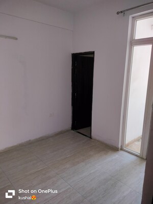 Room in 2 BHK Apartment at Ansal API Celebrity Gardens, Sushant Golf City – for Rent