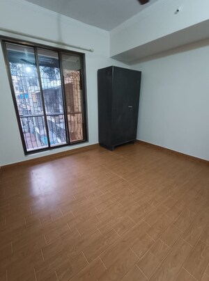 1 BHK Apartment For Rent in Kopar Khairane