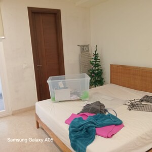 Bedroom in 3 BHK Builder Floor at Greater Kailash Part 3 – for Rent