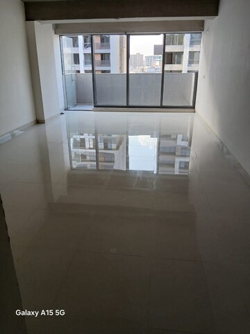 Room in  Office Space at Ghatlodia – for Rent